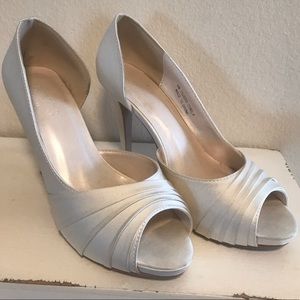 Bridal shoes